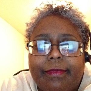 Meet your Posher, Pam